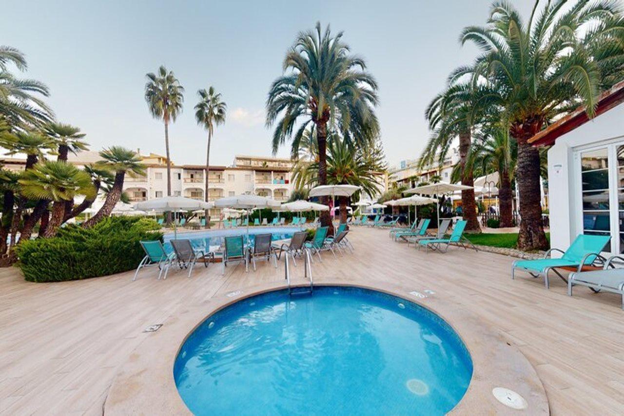 Aparthotel Alcudia Garden 3*