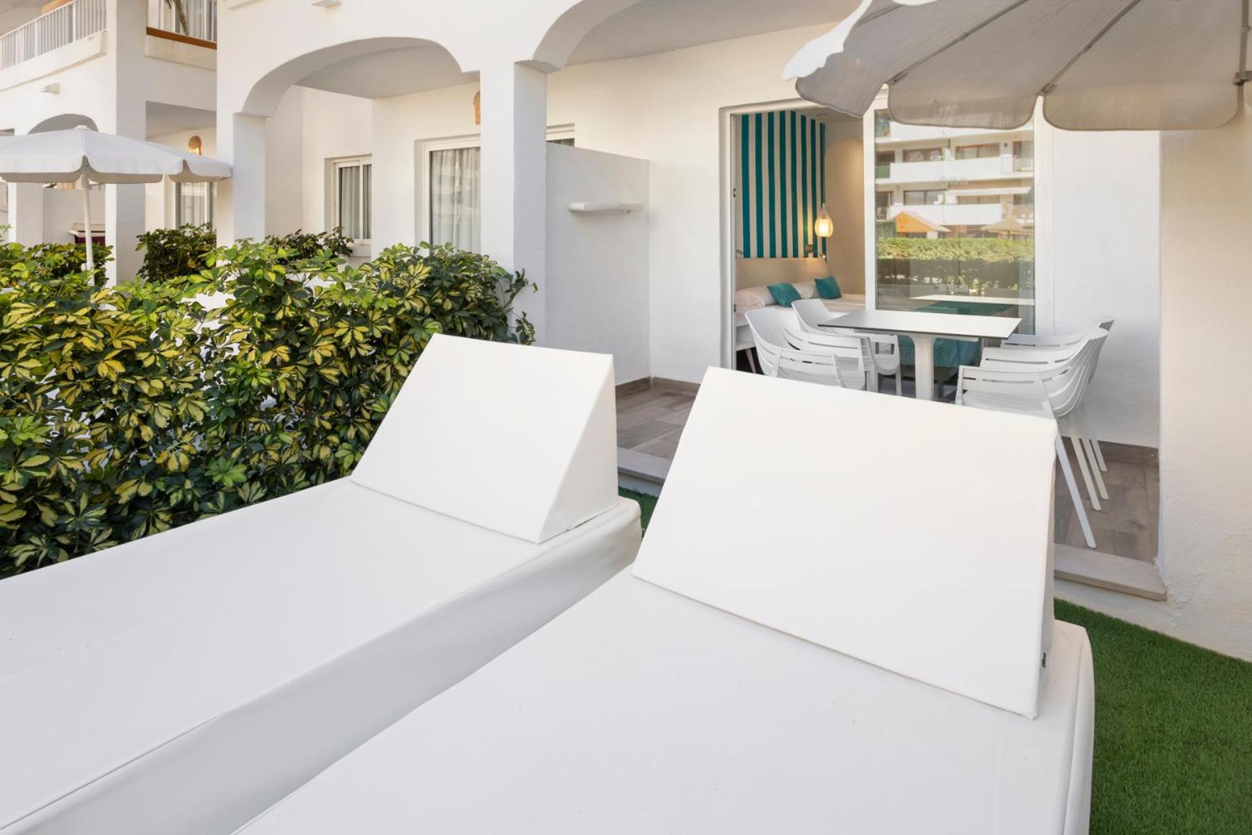 Aparthotel Alcudia Garden 3*